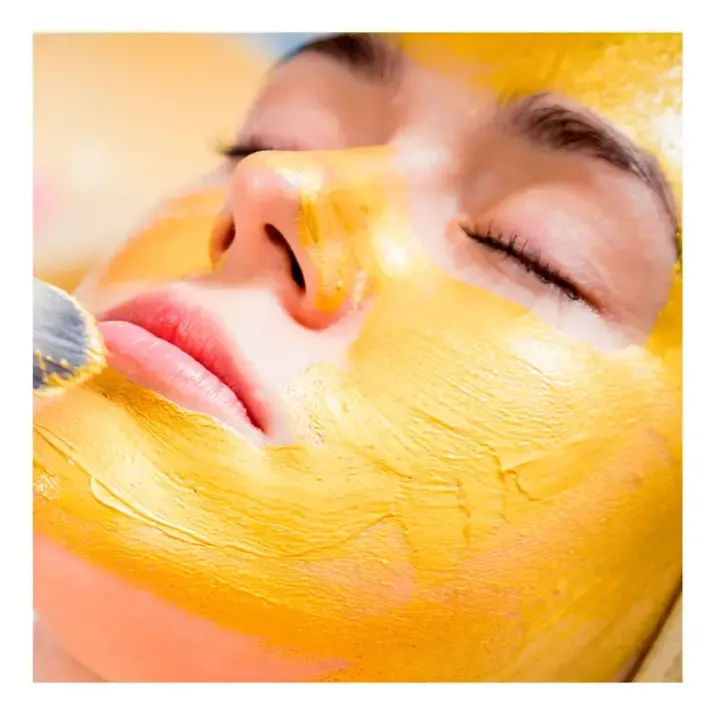 Máscara Facial Rejuvenescedora Ouro Raavi-8.webp